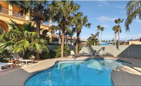 Ocean Overlook - Private Pool, Sleeps 16 - Image 2