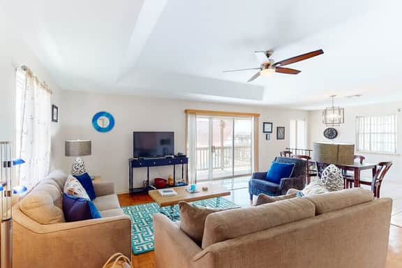 Harbor Island Beach House #1435 - Image 2