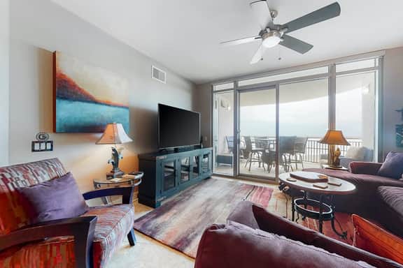 Palisade Palms Paradise - Image 4