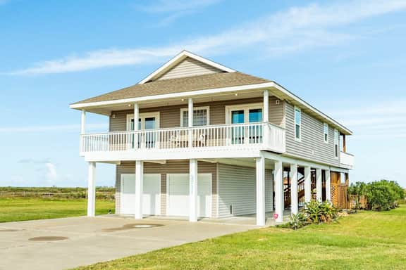 Bayside Paradise - Image 3
