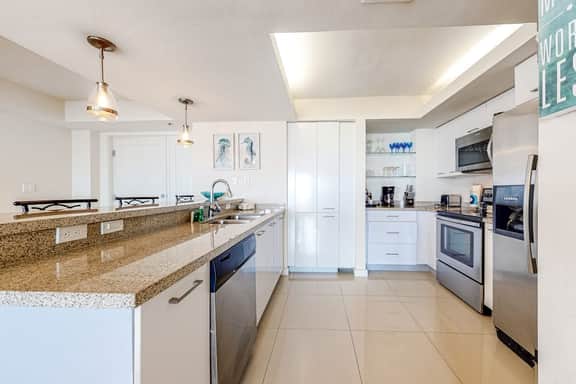 Solare Tower 705 - Image 4