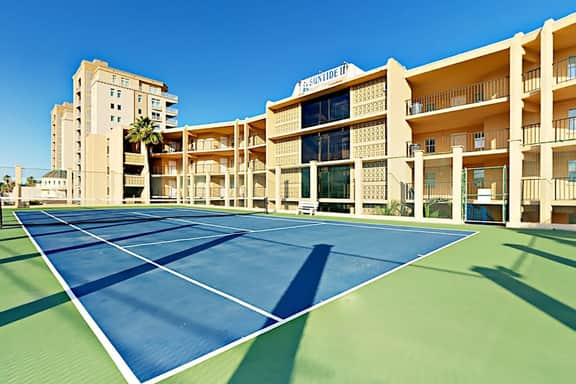 Suntide II Condominiums #402 - Image 4