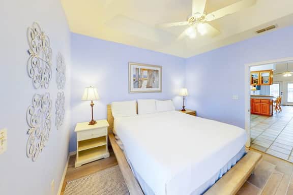 Acapulco Townhouse - Image 4