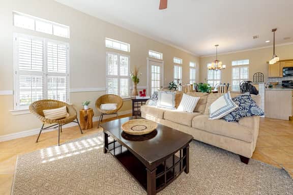 Lantana Oasis - Image 3