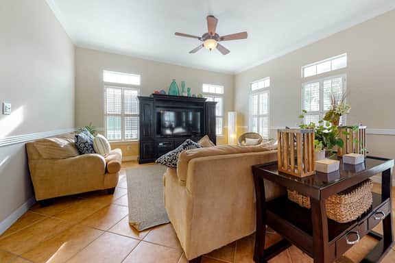 Lantana Oasis - Image 5