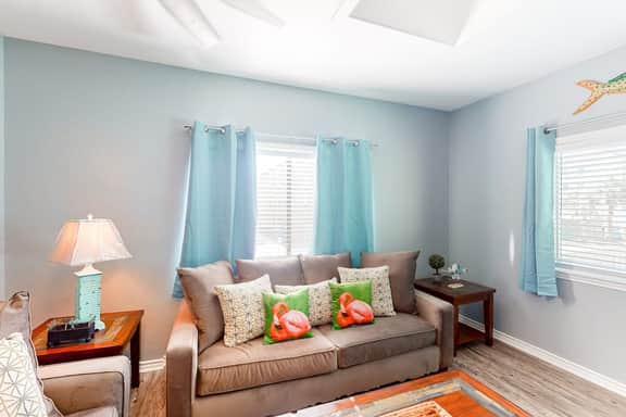 Leeward Isles 305 - Image 3