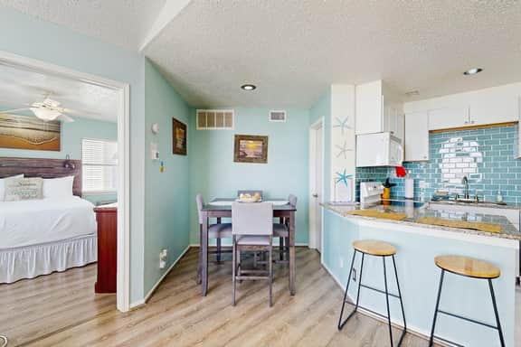 Beach Club 326 - Image 5