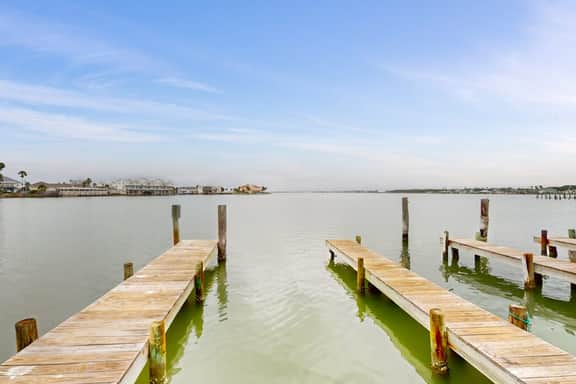 Pelican Point - Image 3