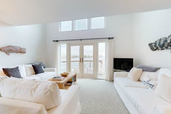 Pelican Point - Image 2