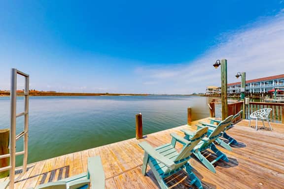 Lakeshore Villa #21 - Image 3