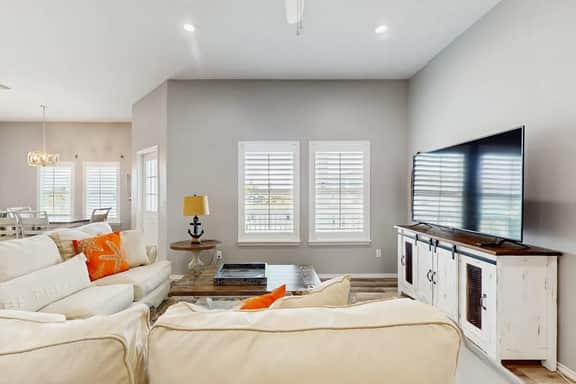 Gulf Breeze - Image 5