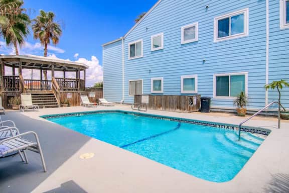 Leeward Isles 203 - Image 4
