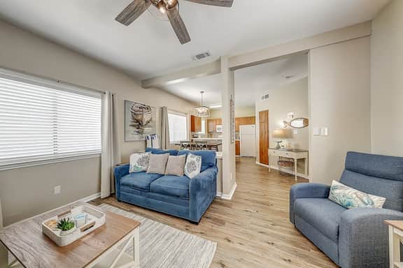 Leeward Isles 207 - Image 3