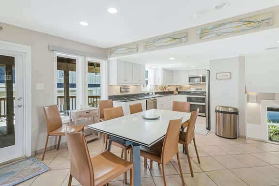 Gulf Beach House #10 - Image 5