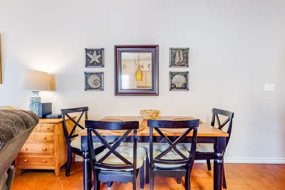 Palm Bay 401 - Image 4