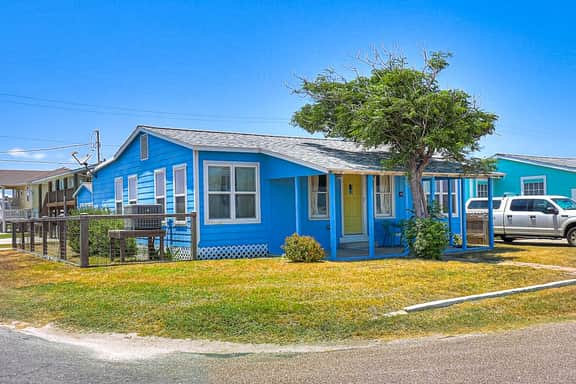 Blue Bay Breeze - Image 3