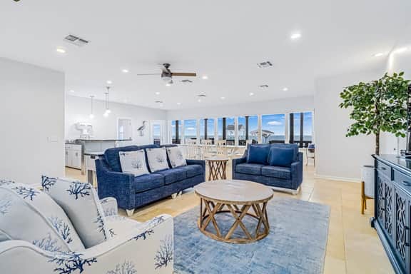 Bay Breeze Beauty - Image 3