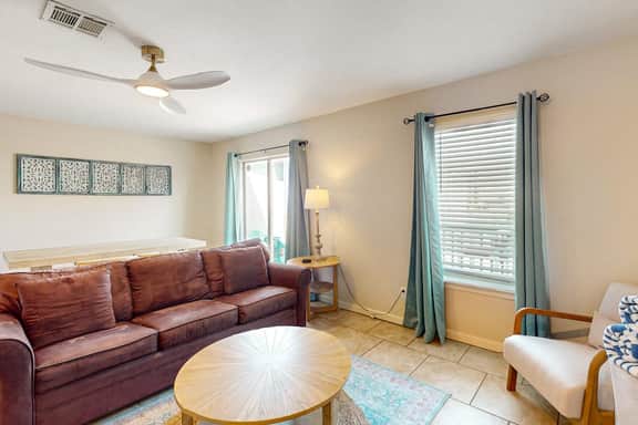 Leeward Isles 9303 - Image 3