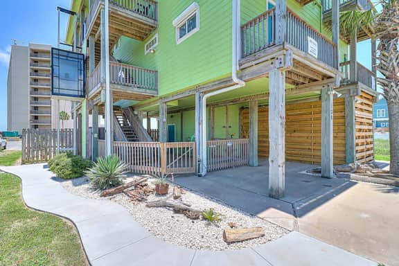 Gulf Breezes Entire Home - Image 2