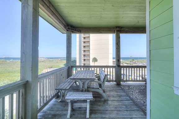 Gulf Breezes Entire Home - Image 4