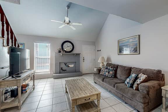 Leeward Cove B4 - Image 3
