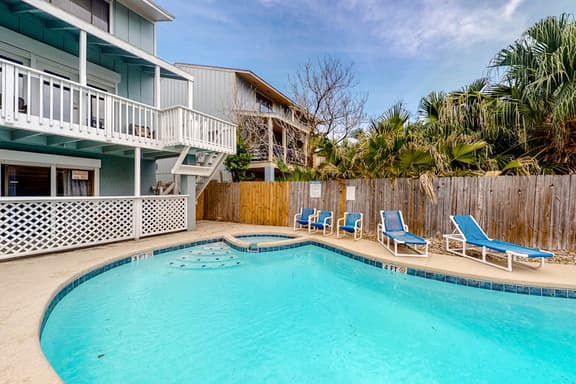 Mezquite Duplex Beach House B - Image 1