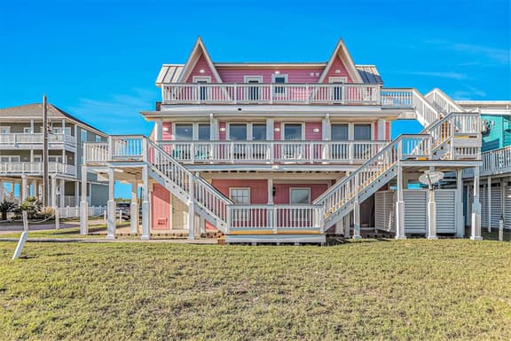 Pink Lady by the Sea - Image 1