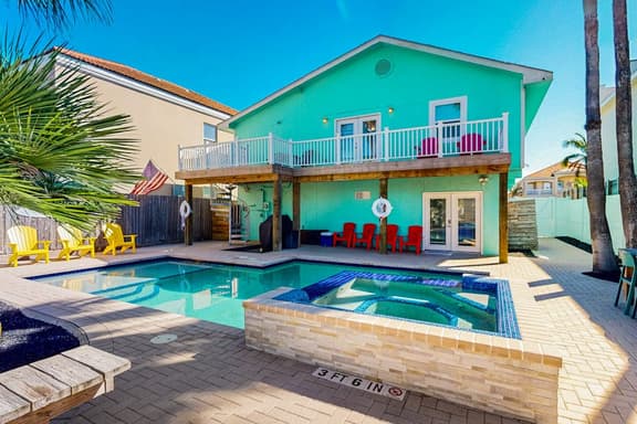 Phoebe's Beach House - Image 1