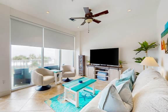 Pelican Oasis - Image 1