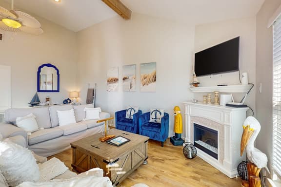 Ocean Breeze Getaway - Image 1