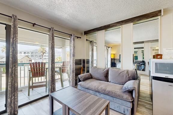 Casa Del Mar - Beachside Pleasure - Image 1