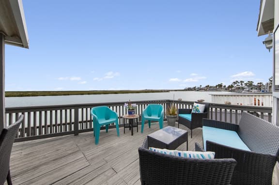 Little Launch - Waterfront, SpaceX Views, Pools - Image 1