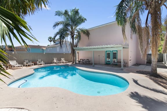 Ocean Overlook - Private Pool, Sleeps 16 - Image 1