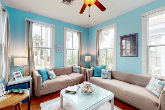 Galveston Getaway - Image 1
