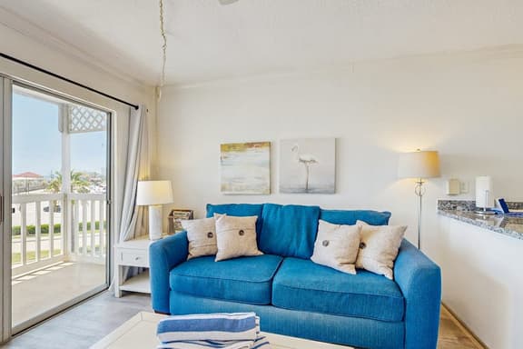 The Victorian Condos - Beach Waves - Image 1
