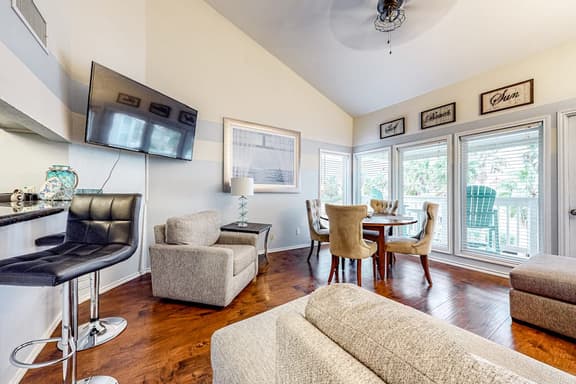 Gulf Point Condominiums #1314 - Image 1