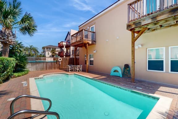 Garden Breeze Condominiums #3 - Image 1