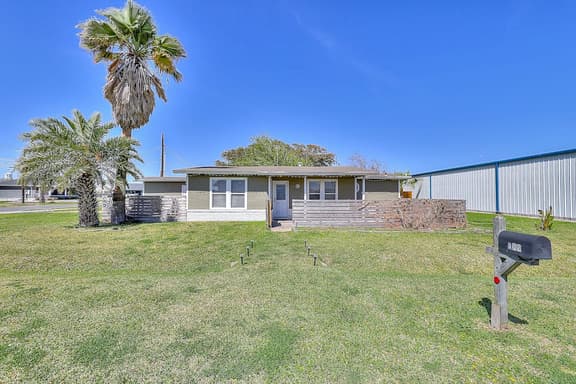Wharf Cottage - Image 1