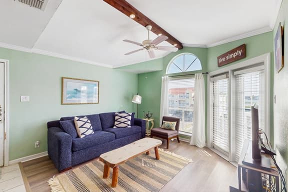 Beach Club 331 - Image 1
