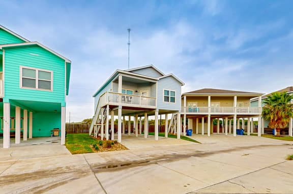 The Castaway Cottage - Image 1