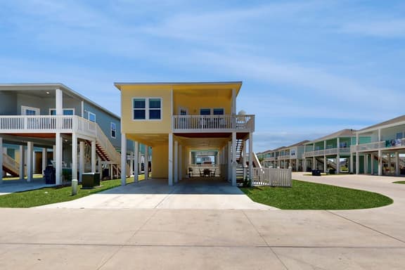Oceanside Oasis - Image 1