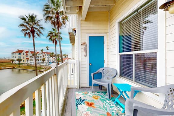 Beach Club - Resting Beach Face - Image 1