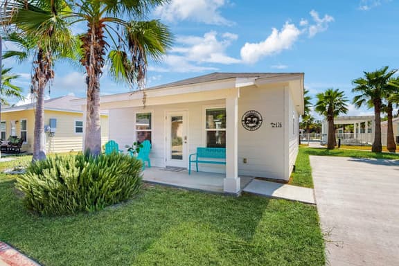 Rockport Oasis Retreat - Image 1