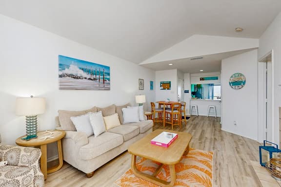 Beach Club 352 - Image 1