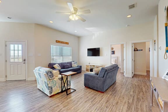 Coral Reef Gataway - Image 1