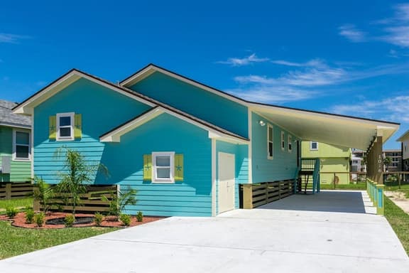 Rockport Getaway - Image 1