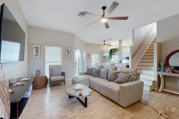 Water House Getaway - Image 1