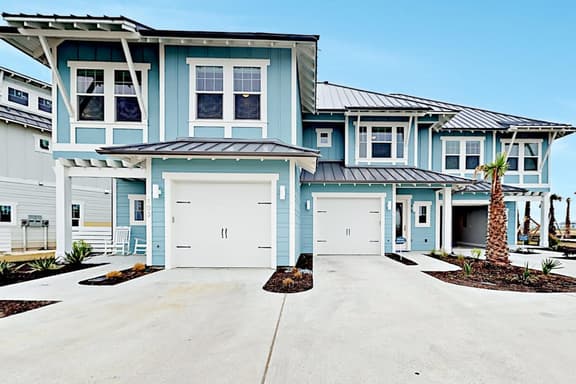 Reserve at St. Charles Bay: Reserve Lane Townhome 102 Villa - Image 1
